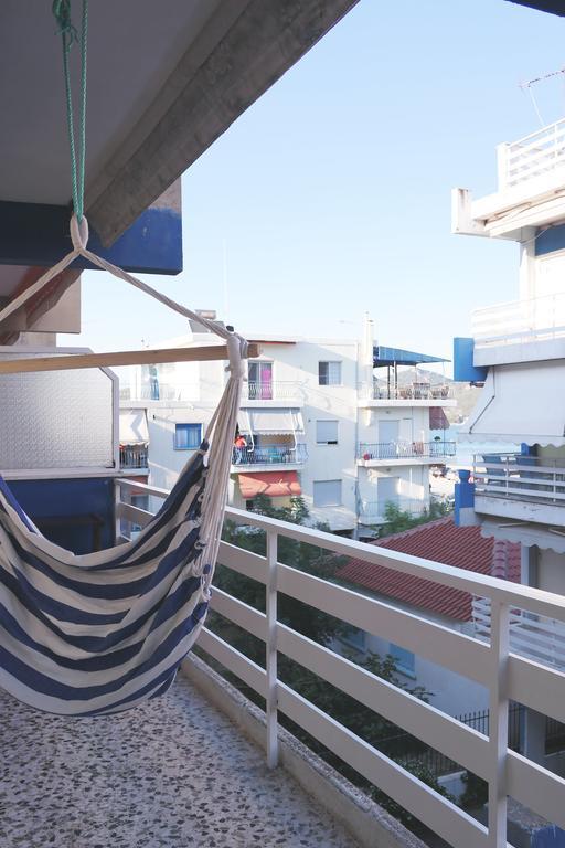 Holiday Apartment Sombrero Néa Péramos Exteriör bild